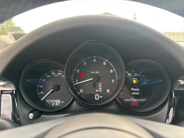 2023 Porsche Macan Macan