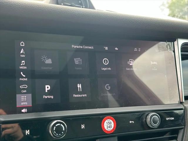 2023 Porsche Macan Macan
