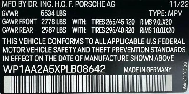 2023 Porsche Macan Macan