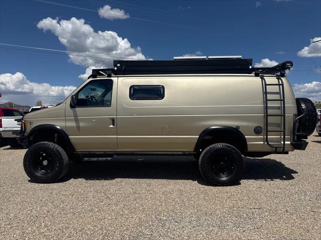 2000 Ford E-350 Super Duty Unknown