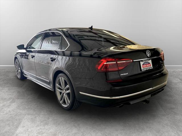 2017 Volkswagen Passat 1.8T R-Line