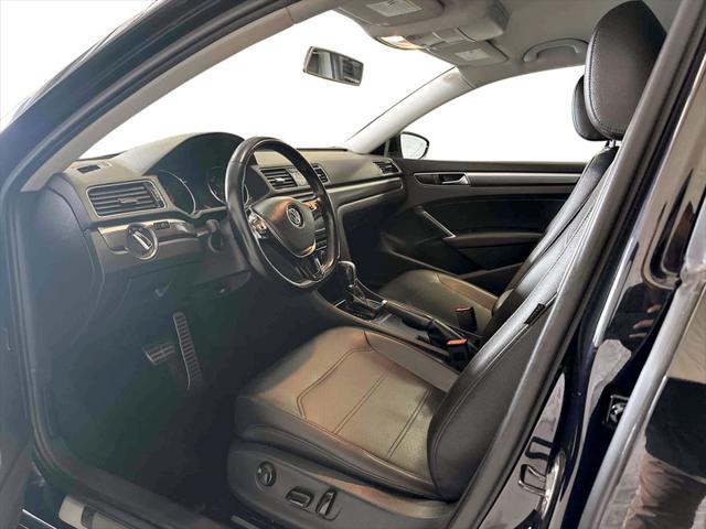 2017 Volkswagen Passat 1.8T R-Line