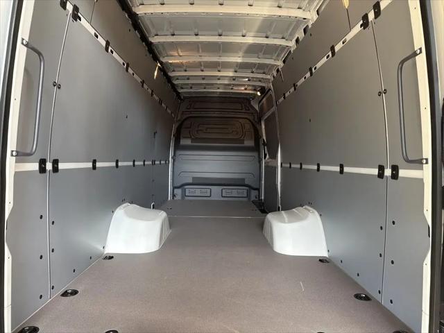 2025 Mercedes-Benz Sprinter Cargo Van High Roof 4-Cyl Diesel HO