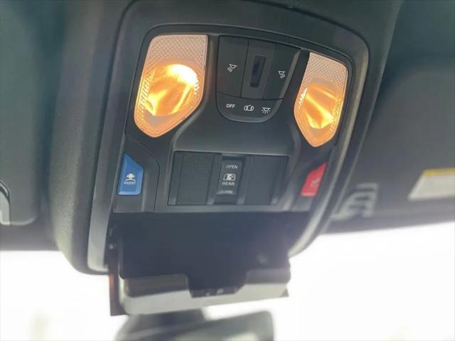 2022 Ram 1500 Big Horn Crew Cab 4x4 5'7" Box