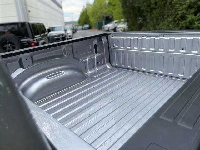 2022 Ram 1500 Big Horn Crew Cab 4x4 5'7" Box