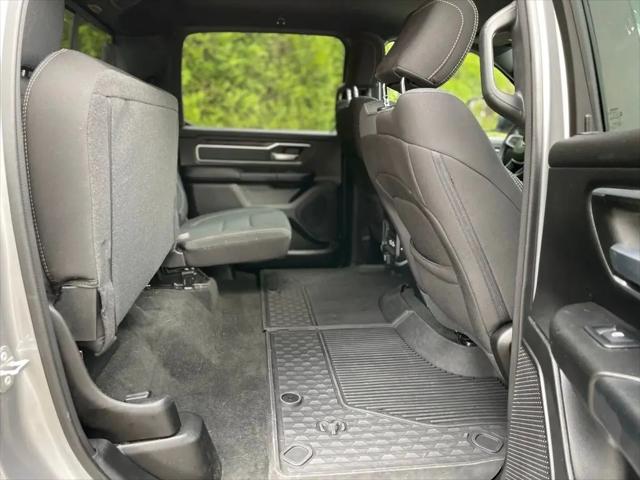 2022 Ram 1500 Big Horn Crew Cab 4x4 5'7" Box