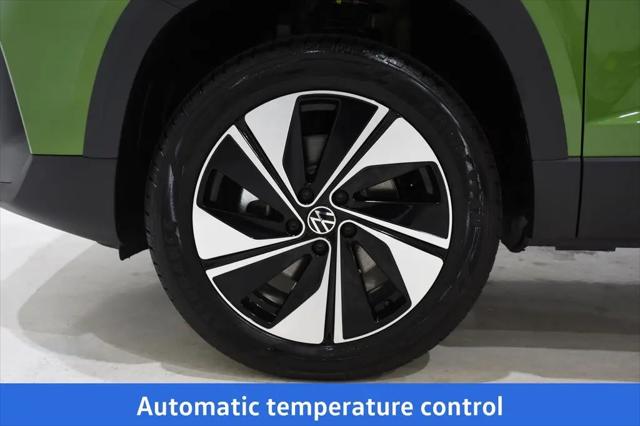 2026 Volkswagen Taos SE