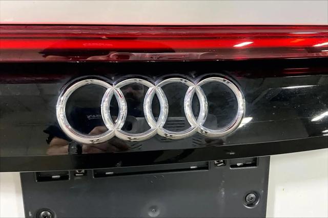 2023 Audi Q8 Prestige 55 TFSI quattro Tiptronic
