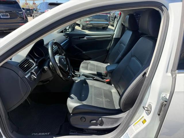 2017 Volkswagen Passat 1.8T R-Line