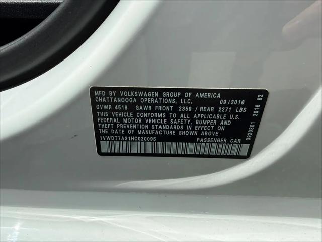2017 Volkswagen Passat 1.8T R-Line