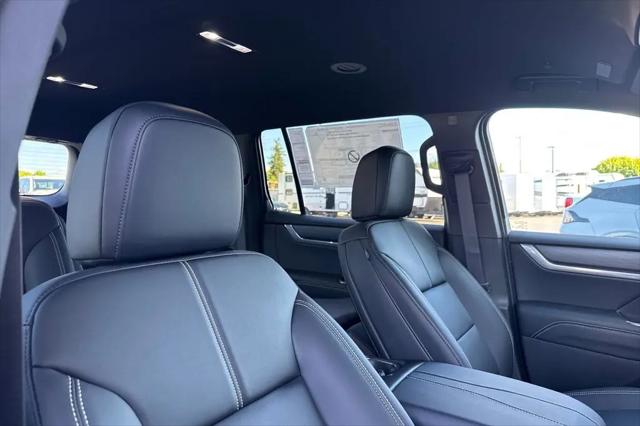 2026 GMC Acadia Elevation AWD