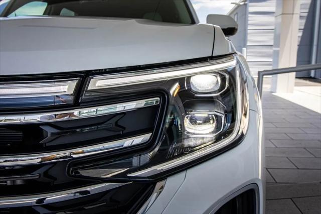 2026 Volkswagen Atlas SE with Technology