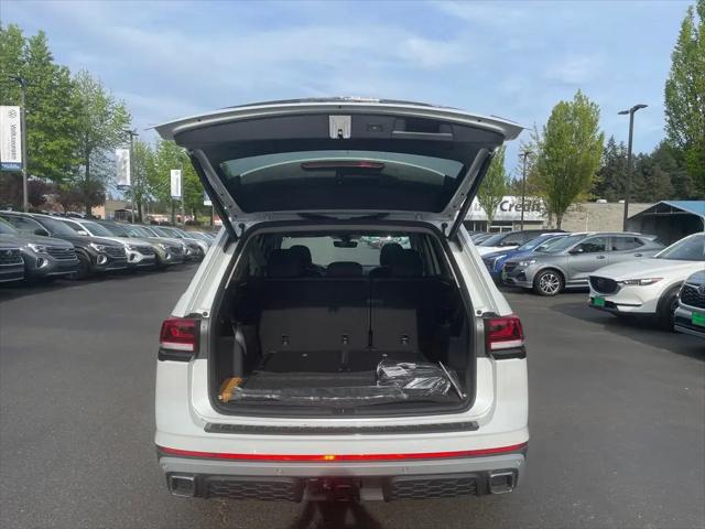 2026 Volkswagen Atlas Peak Edition