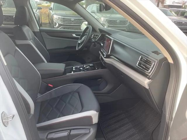 2026 Volkswagen Atlas Peak Edition