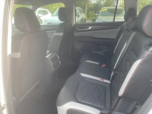2026 Volkswagen Atlas Peak Edition