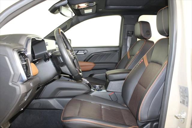 2024 GMC Canyon 4WD AT4