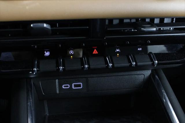 2024 GMC Canyon 4WD AT4