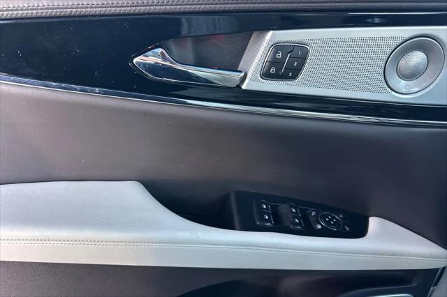 2023 Lincoln Nautilus Black Label