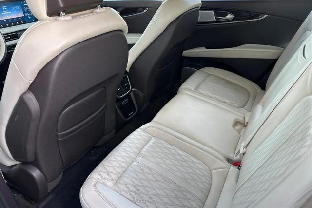 2023 Lincoln Nautilus Black Label