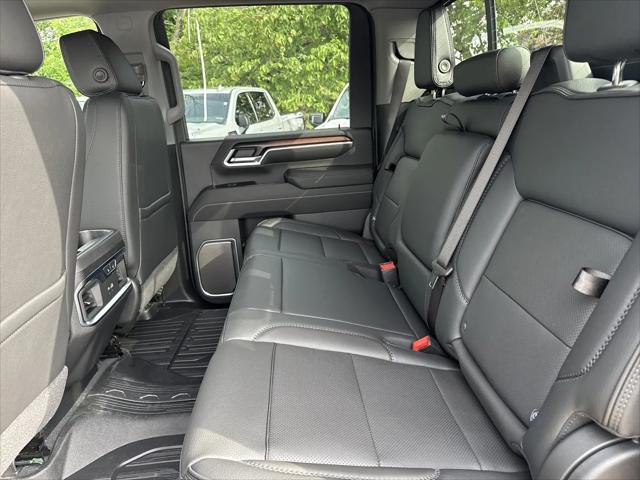 2026 GMC Sierra 2500HD Crew Cab, Standard Bed, Denali, 4WD