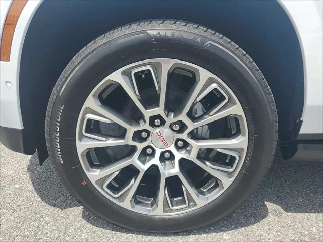 2026 GMC Yukon 4WD Denali