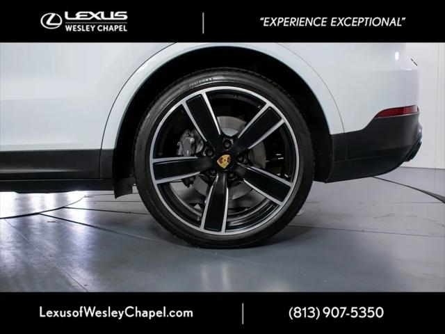 2023 Porsche Cayenne E-Hybrid Cayenne E-Hybrid