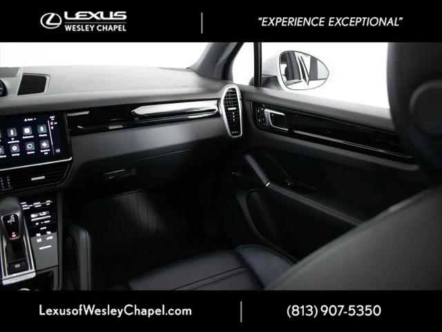 2023 Porsche Cayenne E-Hybrid Cayenne E-Hybrid