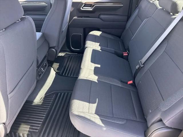 2026 GMC Sierra 1500 Crew Cab, Short Bed, SLE, 4WD