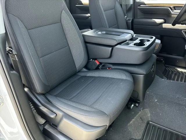 2026 GMC Sierra 1500 Crew Cab, Short Bed, SLE, 4WD