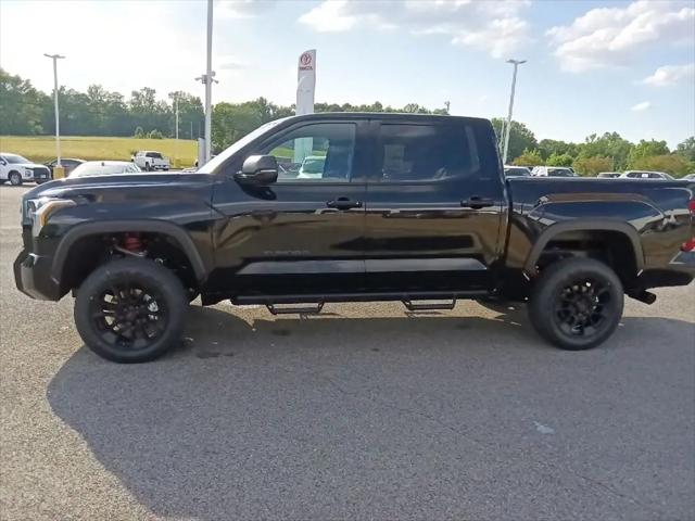 2026 Toyota Tundra SR5 CrewMax 5.5' Bed