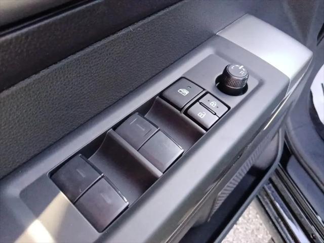 2026 Toyota Tundra SR5 CrewMax 5.5' Bed