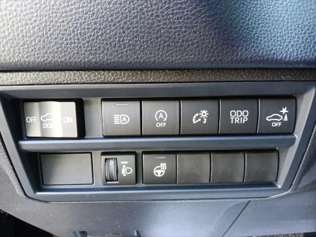 2026 Toyota Tundra SR5 CrewMax 5.5' Bed