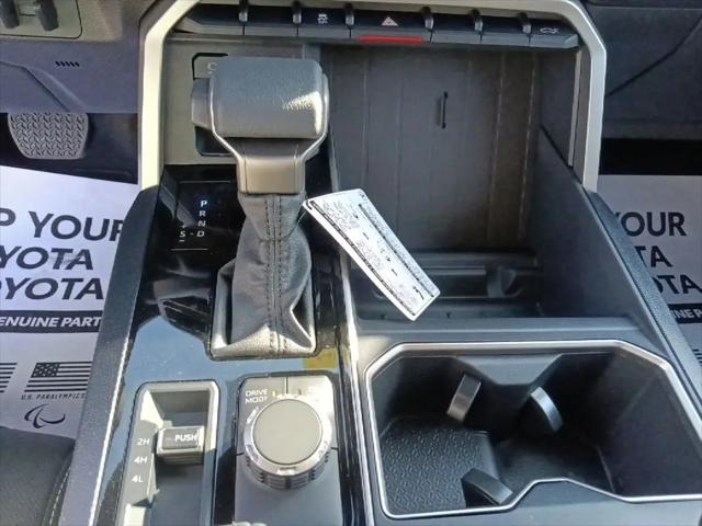 2026 Toyota Tundra SR5 CrewMax 5.5' Bed
