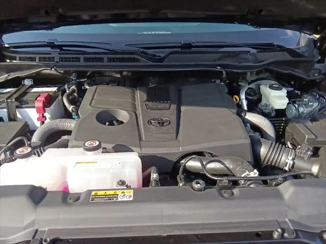 2026 Toyota Tundra SR5 CrewMax 5.5' Bed