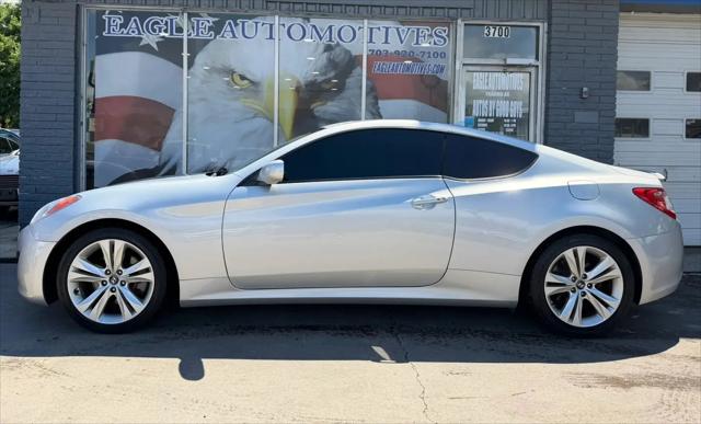 2011 Hyundai Genesis Coupe 2.0T Premium