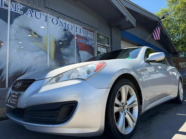 2011 Hyundai Genesis Coupe 2.0T Premium