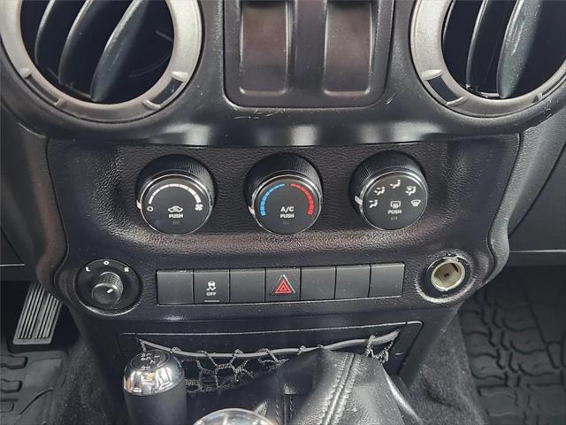 2016 Jeep Wrangler Willys Wheeler