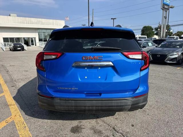 2024 GMC Terrain FWD SLE