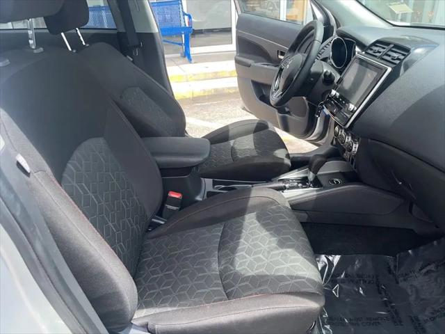 2025 Mitsubishi Outlander Sport 2.0 LE AWC