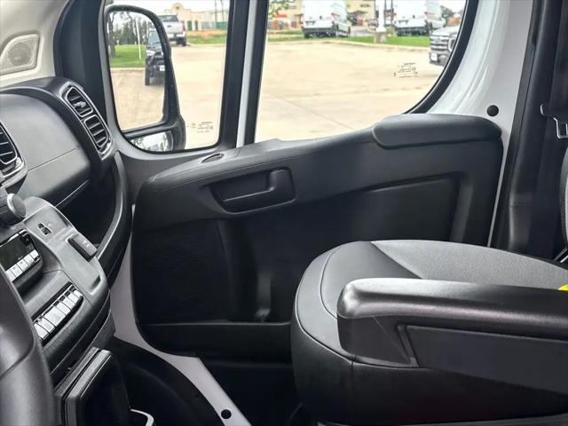 2024 Ram ProMaster 2500 Cargo Van Tradesman High Roof 136" WB w/Pass Seat