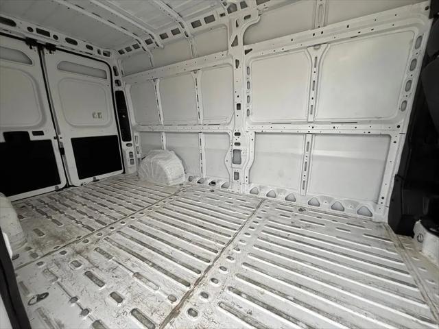 2024 Ram ProMaster 2500 Cargo Van Tradesman High Roof 136" WB w/Pass Seat