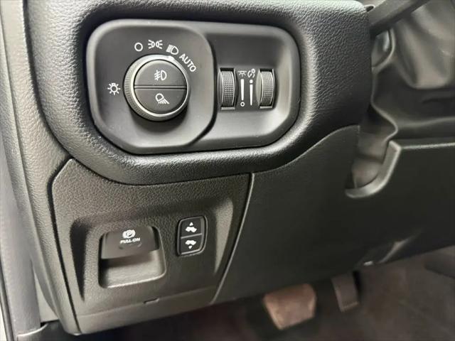 2022 Ram 1500 Laramie Crew Cab 4x4 57 Box