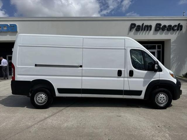 2024 Ram ProMaster 2500 Cargo Van Tradesman High Roof 159" WB w/Pass Seat