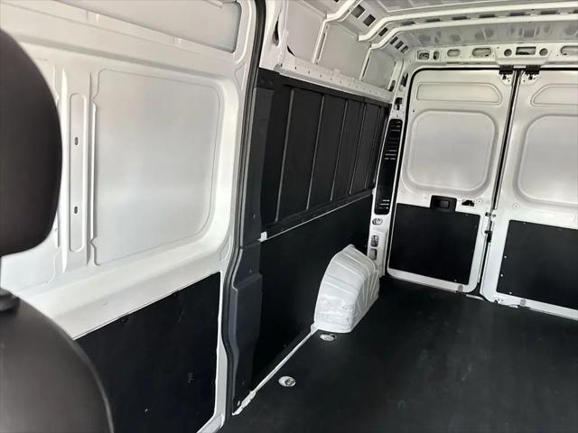 2024 Ram ProMaster 2500 Cargo Van Tradesman High Roof 159" WB w/Pass Seat