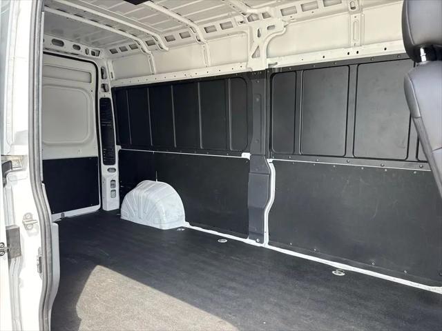 2024 Ram ProMaster 2500 Cargo Van Tradesman High Roof 159" WB w/Pass Seat