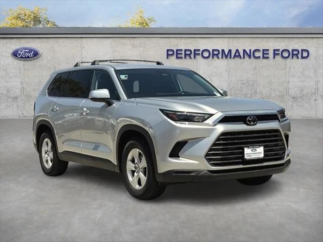 2026 Toyota Grand Highlander LE