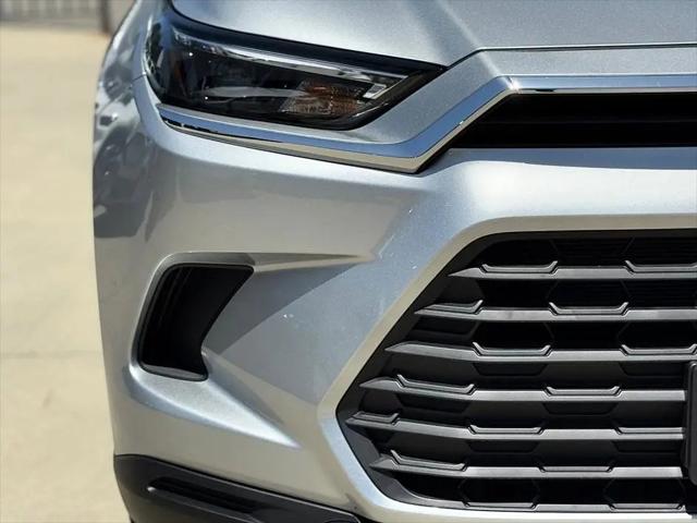 2026 Toyota Grand Highlander LE
