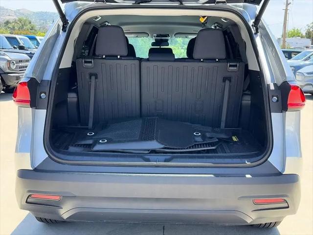 2026 Toyota Grand Highlander LE