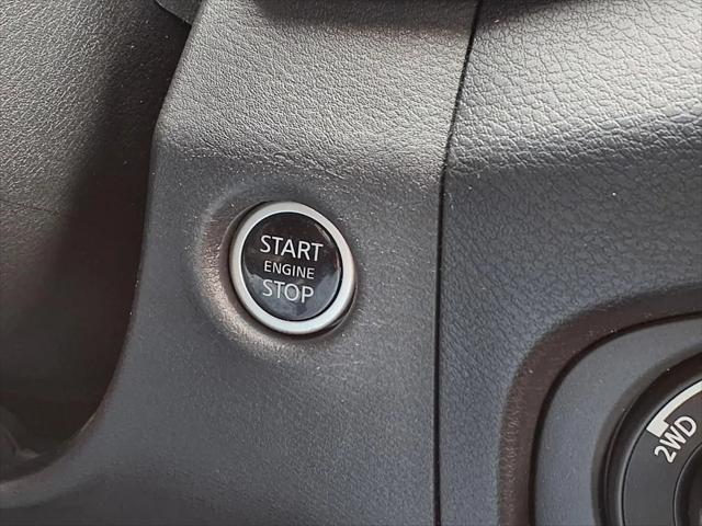 2023 Nissan Frontier Crew Cab PRO-4X 4x4