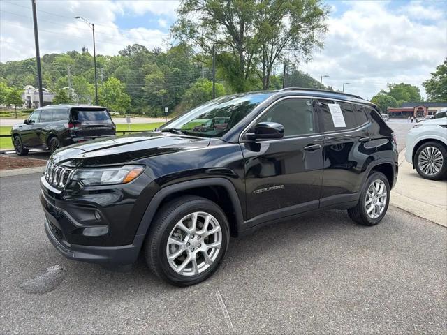 2023 Jeep Compass Latitude Lux FWD